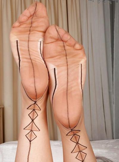 17P Perfect Nylon Feet for BBC