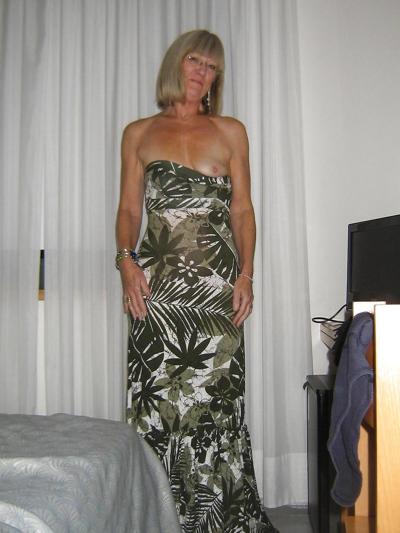 9P Mature Lady Maggie