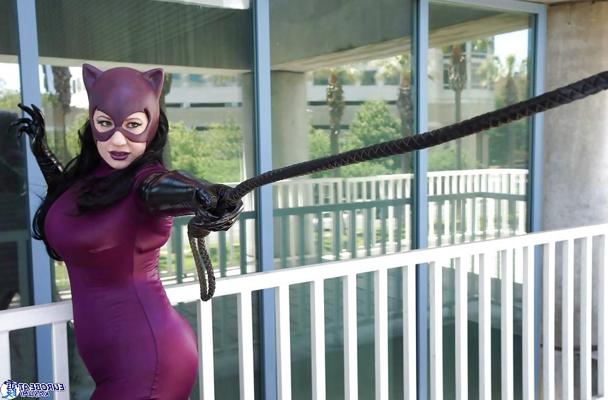 25P Cosplay #7 : Belle dans le rôle de Catwoman de DC Comics