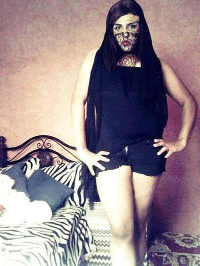 24P Arab marocaine algerienne beurette