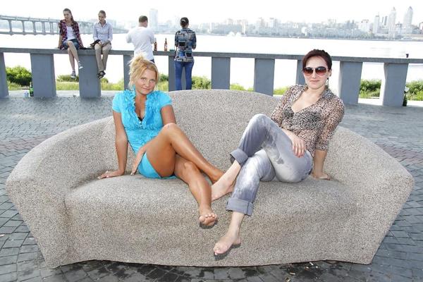 25P Barefoot Russian Women (part 4)