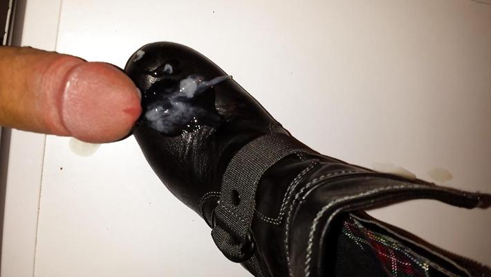 9P Сперма в обуви - подруга Stiefel