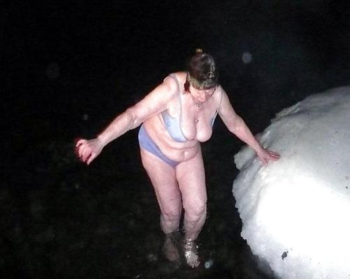25P Russian Epiphany bathing! Amateur!