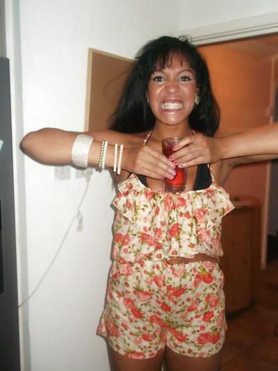 9P British Tara Dee
