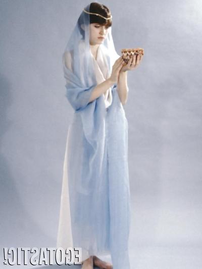 6P Madonna Oben-ohne-Fotos aus der Bob Guccione-Sammlung von 1978