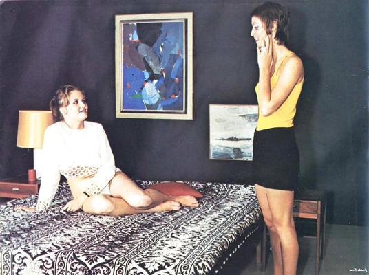 25P Black Episod (Vintage Mag)