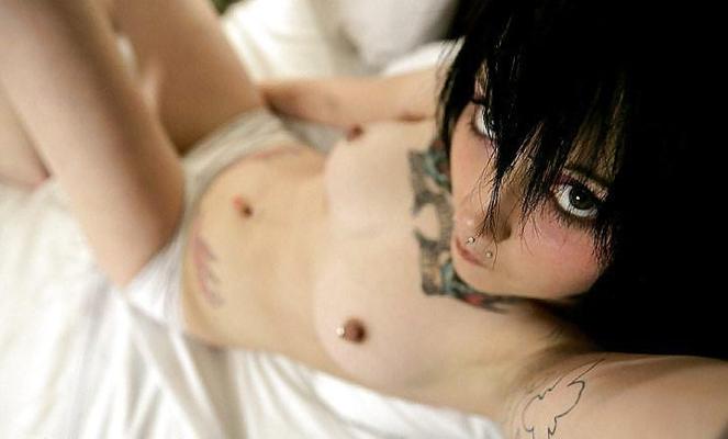 25P Cute Emo Punk Alt Babes Part 1