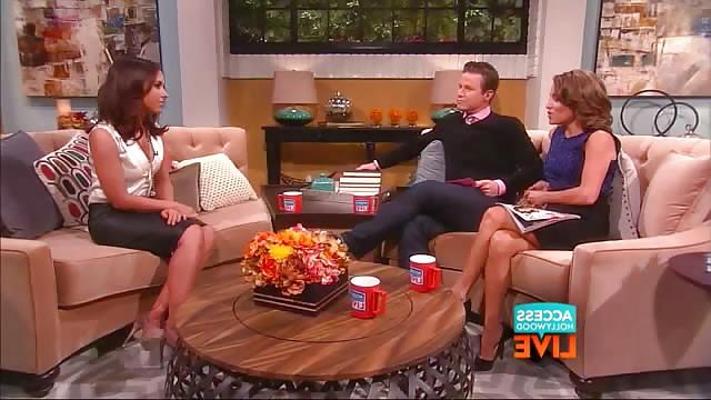 11P Lacey Chabert - White Satin Top
