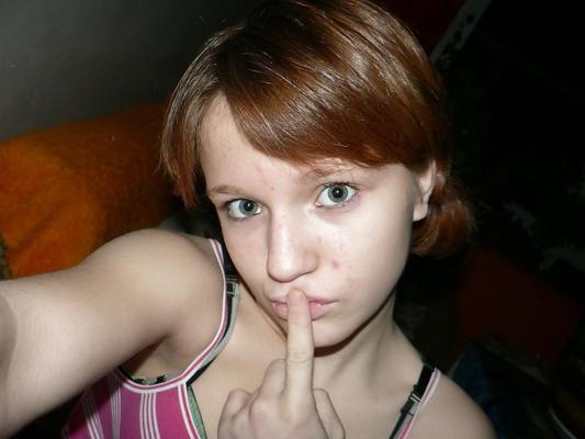25P Amateur Red head Babe