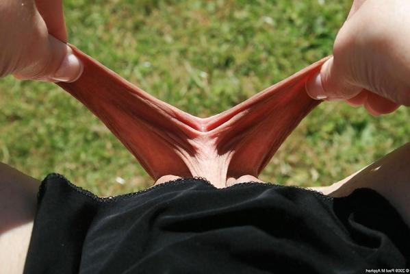 22P Examples of my labia photography