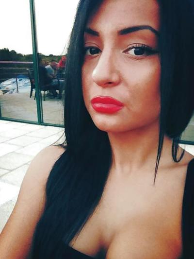 14P Fille roumaine : Alexis