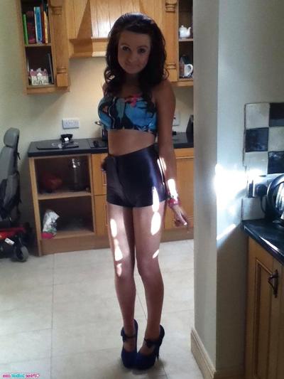 25P British Teen Stunners