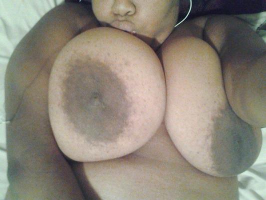 19P Massive ebony boobs 7
