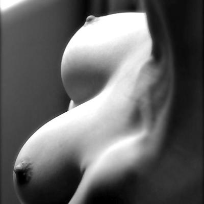 11P Erotic curves get me