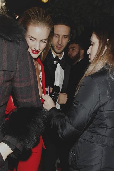 5P Rosie Huntington Nip-Slip