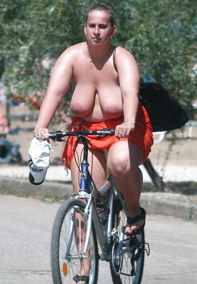 20P Saggy tits 33.