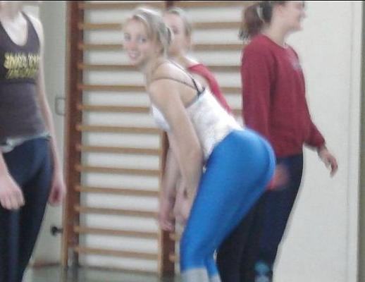 22P Nouvelles filles sportives