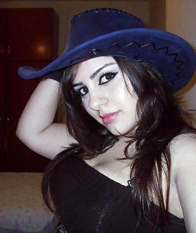 21P Arab-Turkish HOT ASS