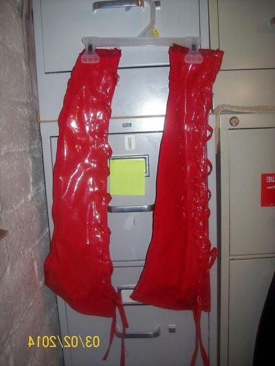 25P Platform stiletto heels to tease and get fucked by BBCs in.