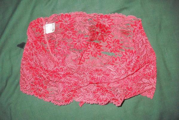 24P Ejaculation ds petites culottes voisine 2