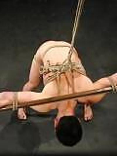 14P Mika Tan dominatrix