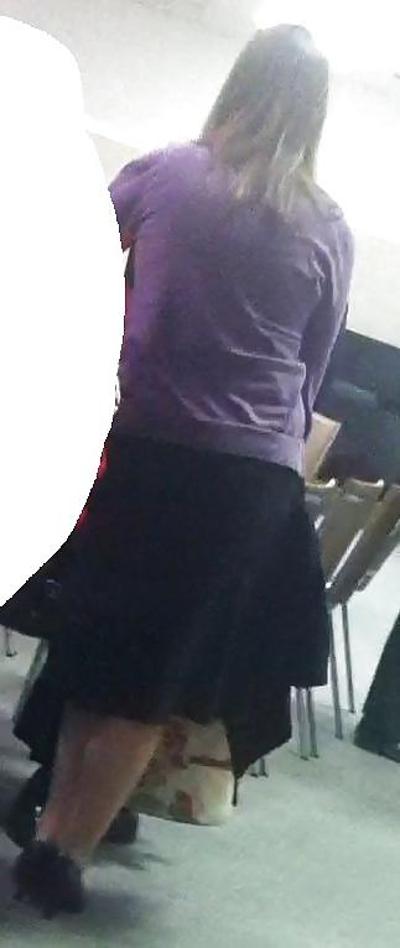 22P She knows I want her pussy so she's looks at my dick