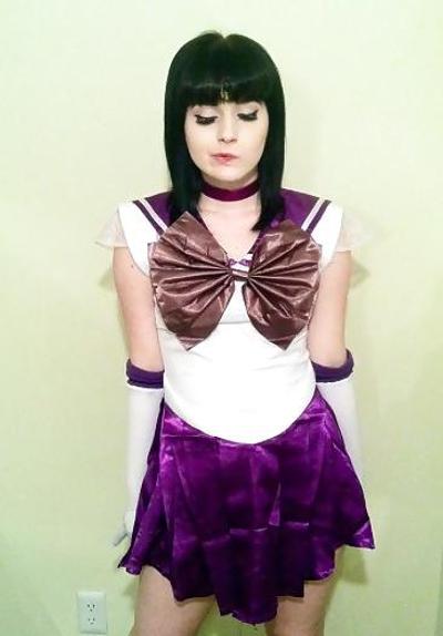 13P Cosplay Teen