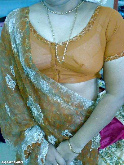9P Desi women vesibal bra part 2