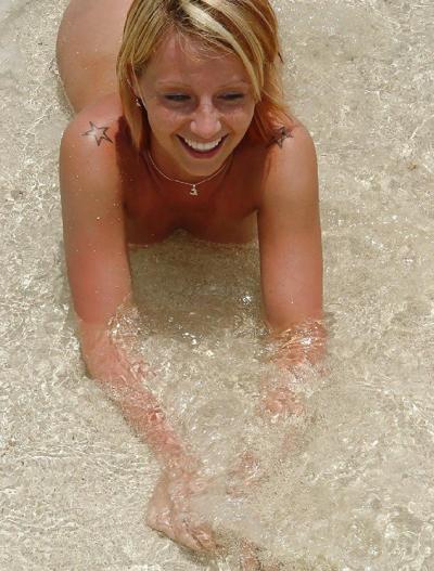 9P Hot blonde mature on the beach