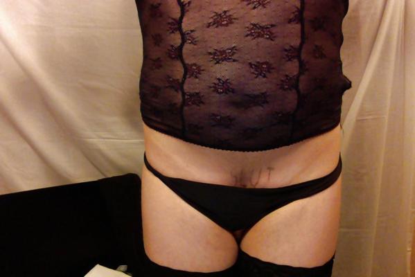 8P Sissy sub