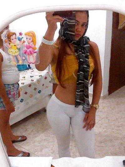 25P Sexy Indian Women
