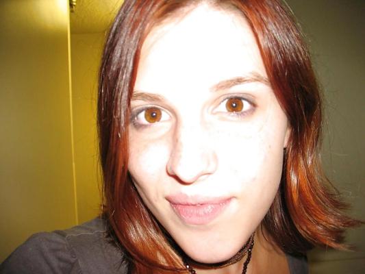 25P Pretty Amateur Teen Carole 2