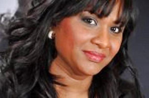 12P Ebony Latina Milf