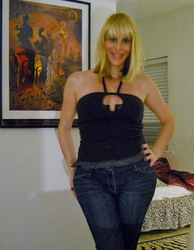 7P Thought I would see If Blondes Really Do Have More Fun!