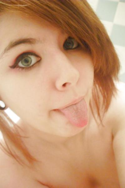 25P Hot Emo 