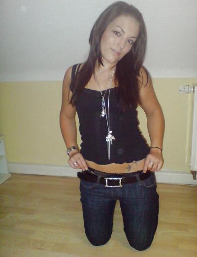 20P Daniela with black underwear
