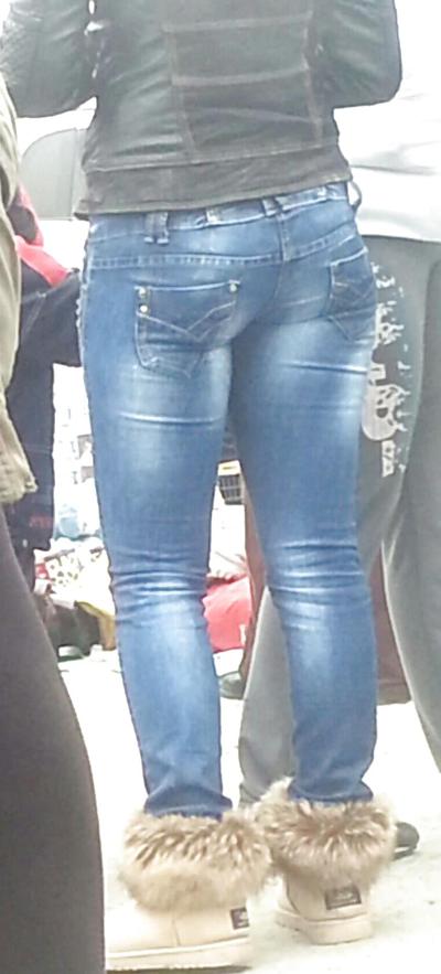 25P Sexy ass old + young romanian