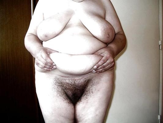 25P Hairy women 3