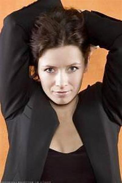 10P Pia Baresch (deutsche Schauspielerin)