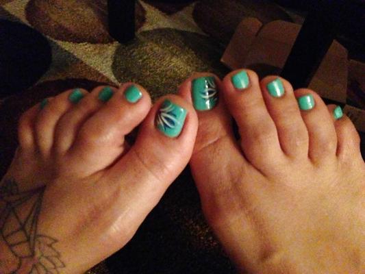 5P Exotic Asian Toes In Sandals