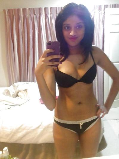 16P Pretty indian babe , comment her 