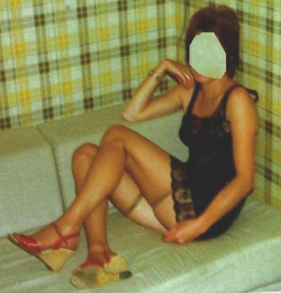 5P Cadeau de noel : ma femme en bas