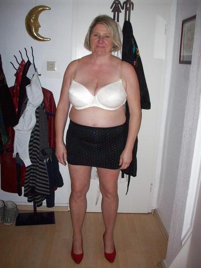 18P German fat  Slut wife Exposed