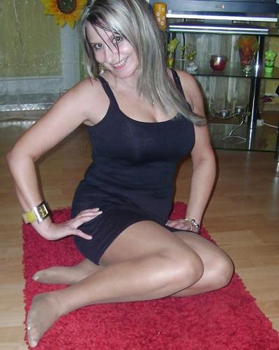 25P Hot pantyhose babes 14