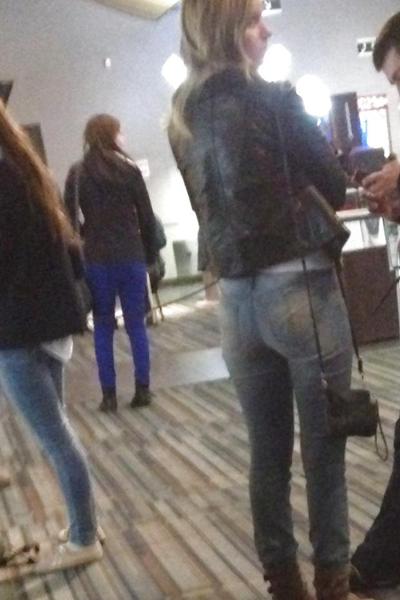 21P Jeans cul 3