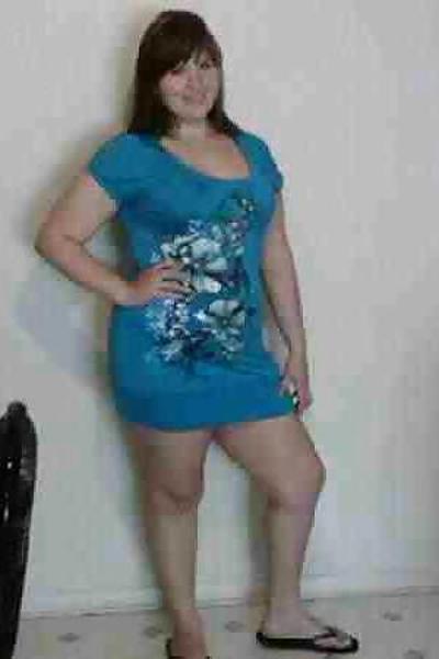 25P Thick Phatass white girl Antoinette COMMENT!