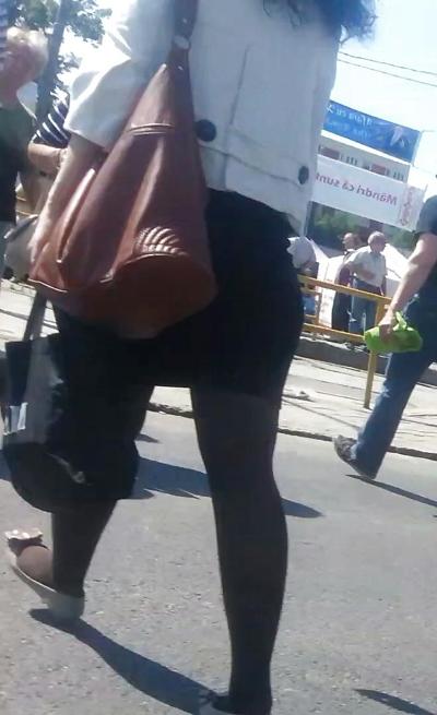 12P Spy sexy mature feet and nylon romanian