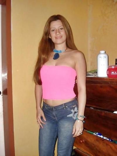 25P NENAS LATINAS HOT EN JEANS