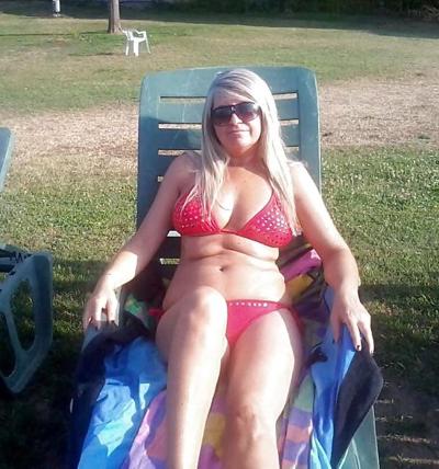 25P American MILF 
