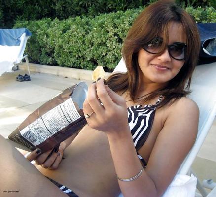 10P Desi Bikini Bash - 007